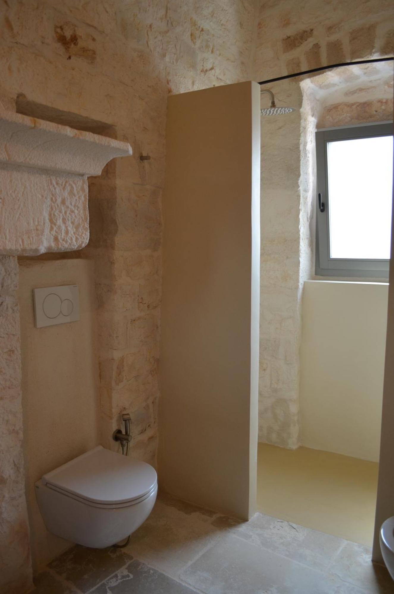 B&B Fuga Al Trullo ออสตูนี ภายนอก รูปภาพ