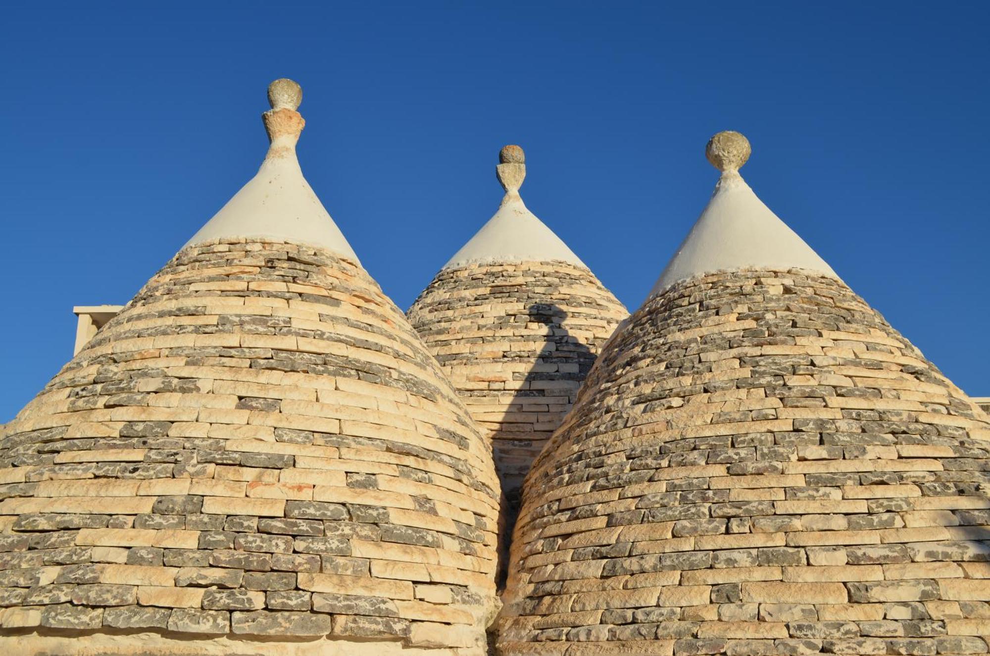 B&B Fuga Al Trullo ออสตูนี ภายนอก รูปภาพ